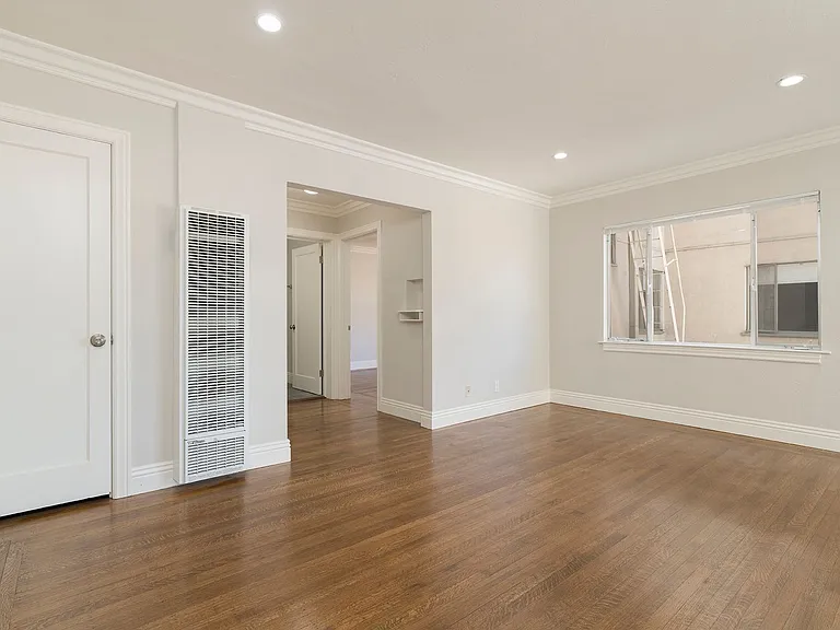 433 Adams St #1E — Photo 12