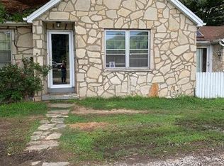 21 Fullerton Rd, Belleville, IL 62226