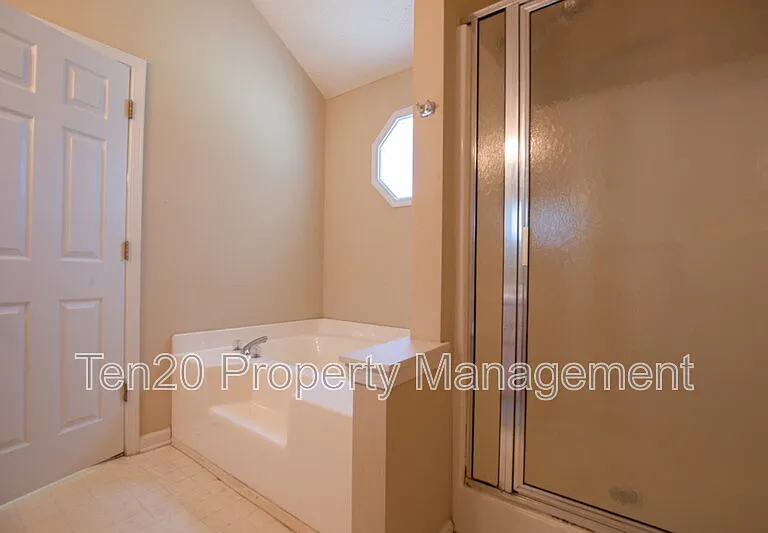 7240 Midland Chase Loop — Photo 4