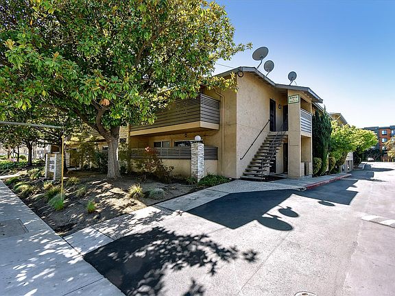 3rd image of 1850 Pruneridge Ave APT 25