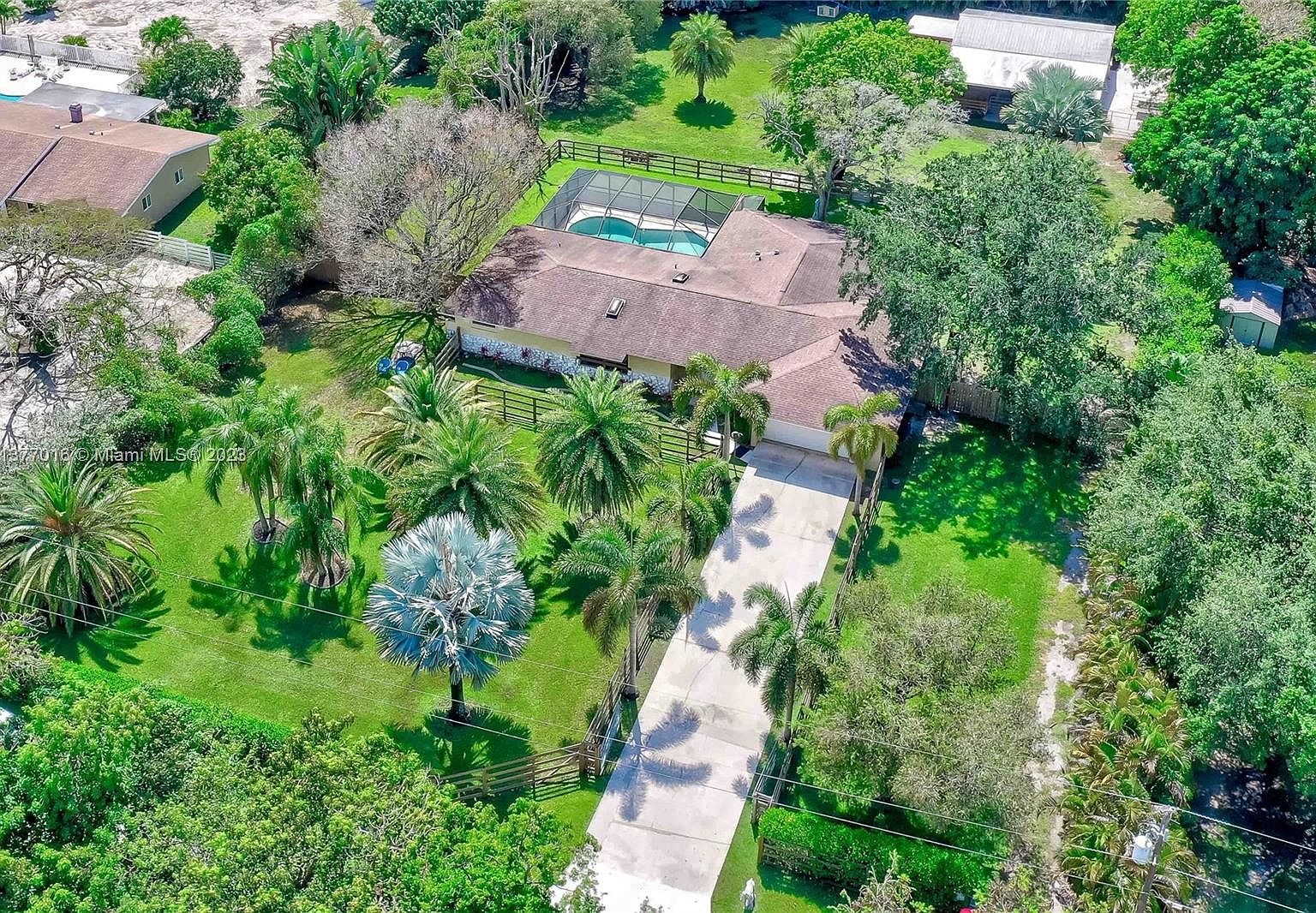 5821 SW 162nd Ave, Southwest Ranches, FL 33331 MLS A11377016 Zillow