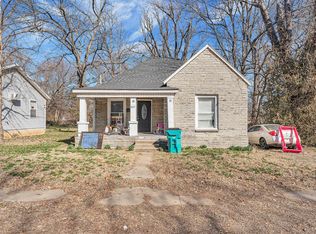 827 E Garfield Street, Springfield, MO 65803