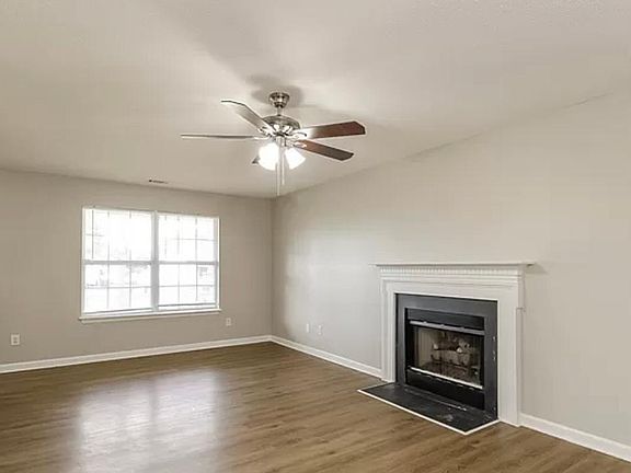 3rd image of 4107 Landerwood Ct