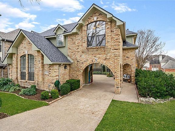 3rd image of 2618 Rockport Cir