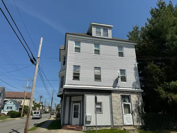 180 Richmond St #2, New Bedford, MA 02740