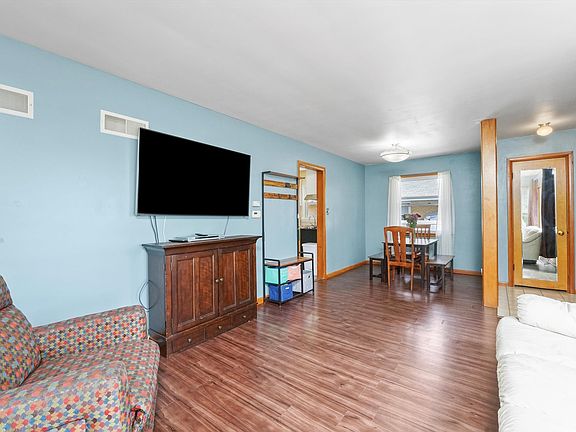 5th image of 1350 Haase Ave