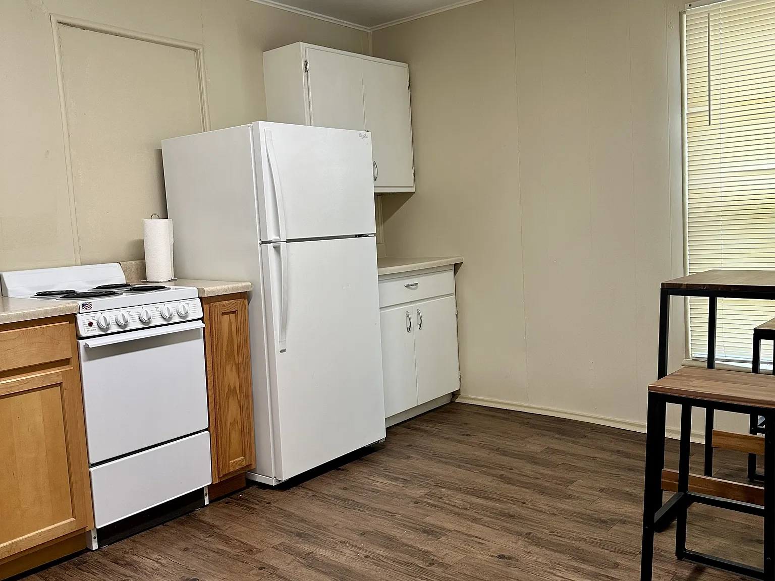 2123 C Avenue (The Crystal on C Avenue) - 3 — Photo 3