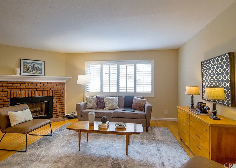 1st image of 41 S Vinedo Ave APT 8