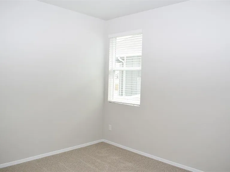 117 Keltic Dr — Photo 14