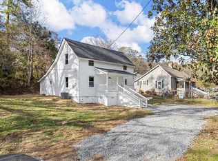 401 Parker Rd, Enoree, SC 29335