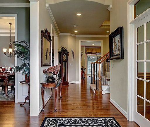 2nd image of 27522 SE 29th Ct