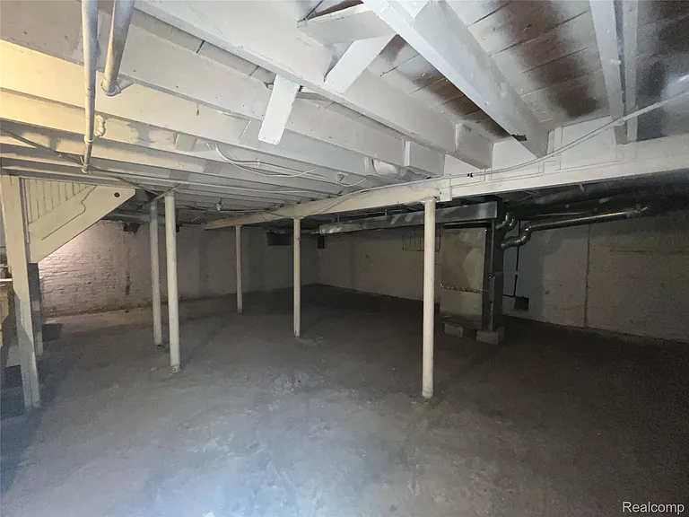 106 Geneva St — Photo 12