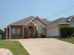 1st image of 9229 Glenhaven Ct