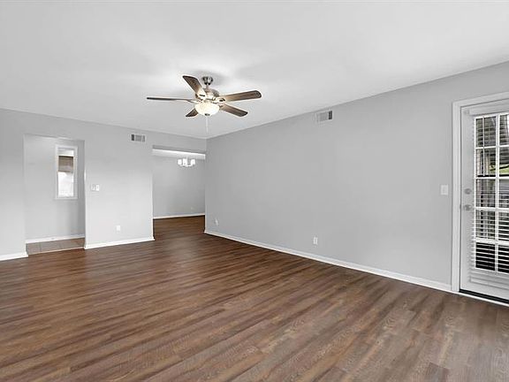 5th image of 6851 Roswell Rd Unit C7