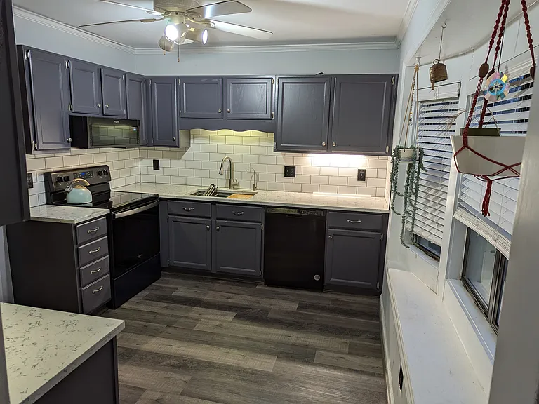 5400 Scenic View Ln — Photo 31
