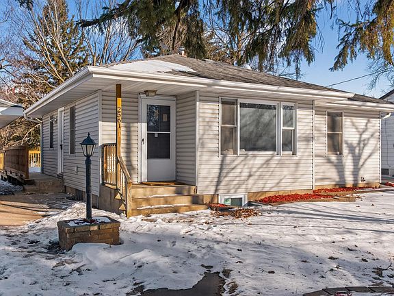 5th image of 2561 Harvester Ave E