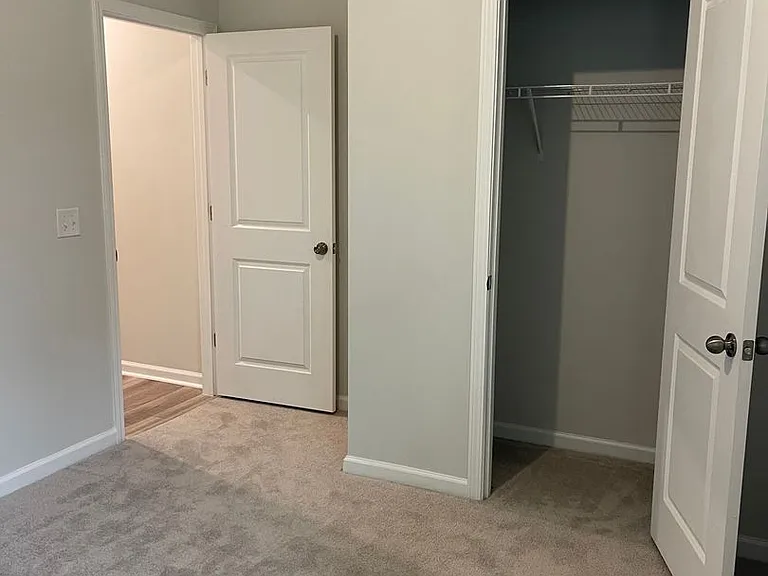 828 Longleaf Dr — Photo 11
