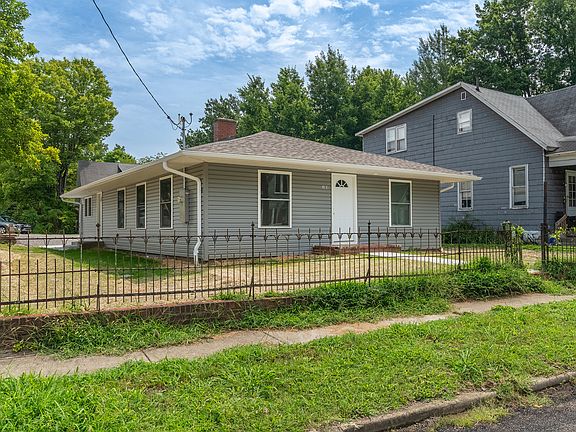 2nd image of 103 S Forest Ave