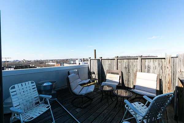 Rented by Alina Levina, LREB | media 18