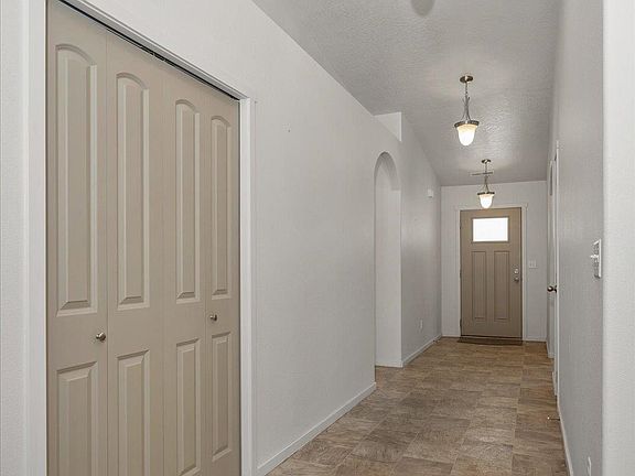 5th image of 603 N Mamer Ln