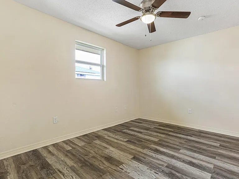 1113 Orange Blossom Ln #7 — Photo 7