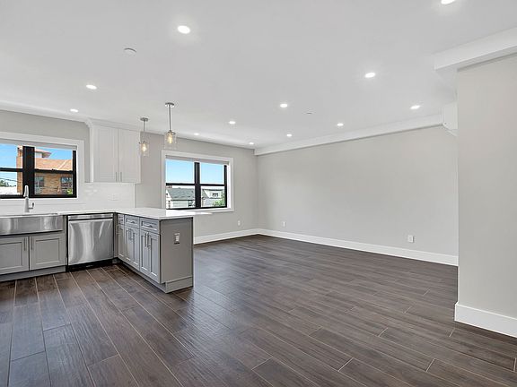 3rd image of 21-15 42nd St #2