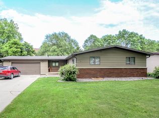 1232 N Concord St, Fergus Falls, MN 56537