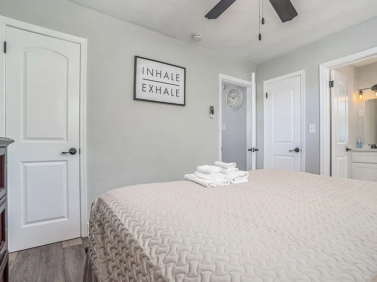 639 W Ocean View Ave — Photo 10