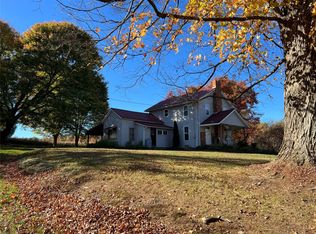 18213 Price Rd, Saegertown, PA 16433