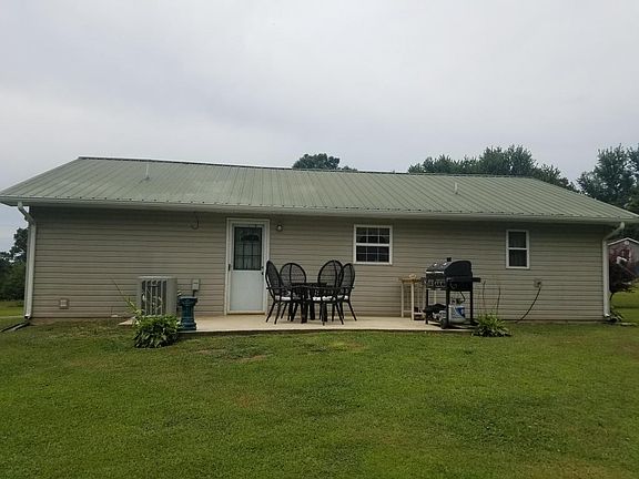 2nd image of 39 Justin Ln