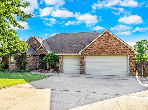 5 Quanah Mountain Rd