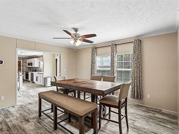 3rd image of 87492 Vineyard Rd