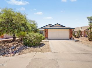8833 E DALLAS Street, Mesa, AZ 85207