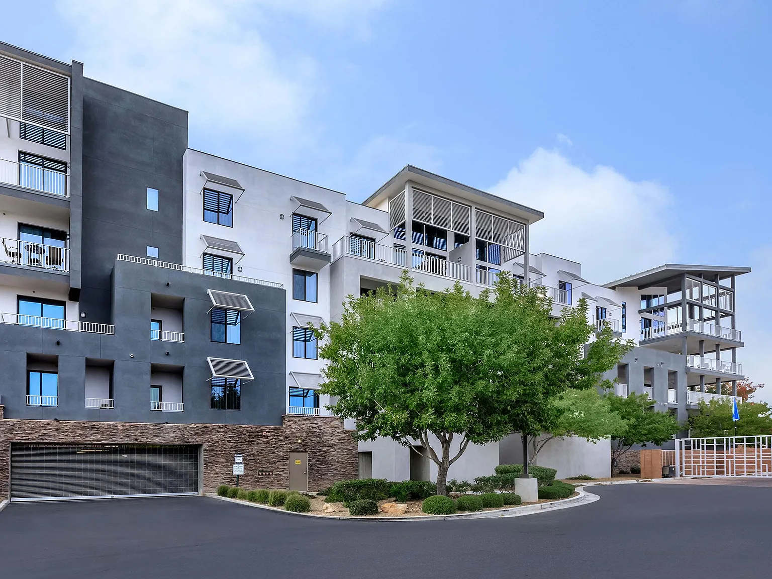Echelon at Centennial Hills — Photo 4