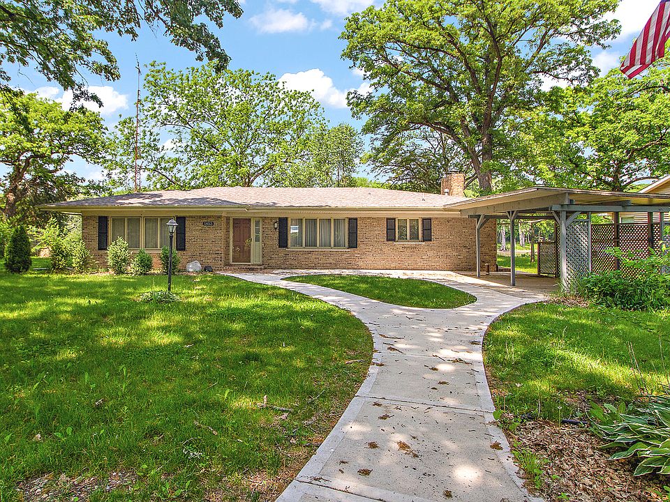 1853 W Potawatomie Trl, Kankakee, IL 60901 MLS 11788920 Zillow