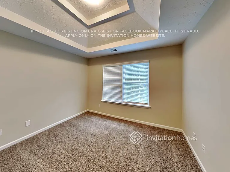 609 Michael Cir — Photo 13
