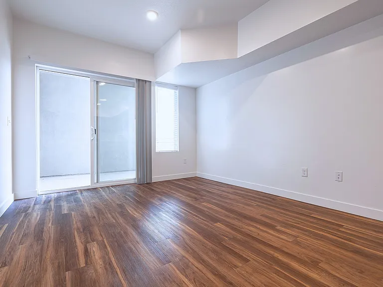 Meadowbrook_Interior-12