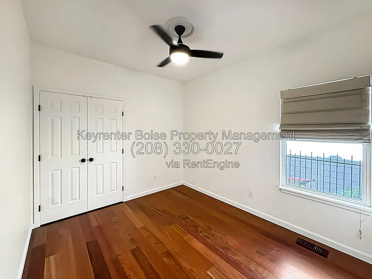 650 E Whitney Ct — Photo 14