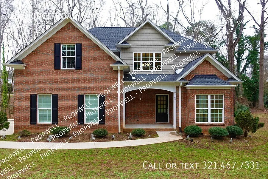 4 bed, 2.5 bath, 2283 sqft, $2,095 — Photo 1