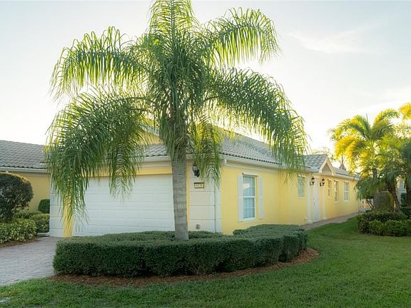 3rd image of 6026 Benevento Dr