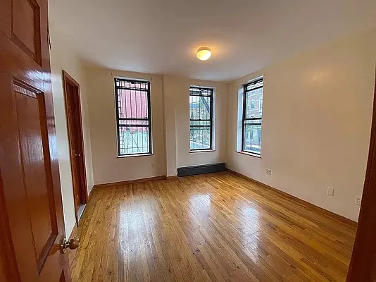 Rented by Fave Realty Inc | media 1