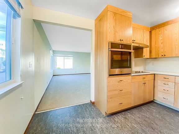 5th image of 4301 Balboa St #101