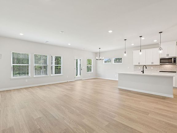 The Johnson floorplan with the Sleek Gray interior package.