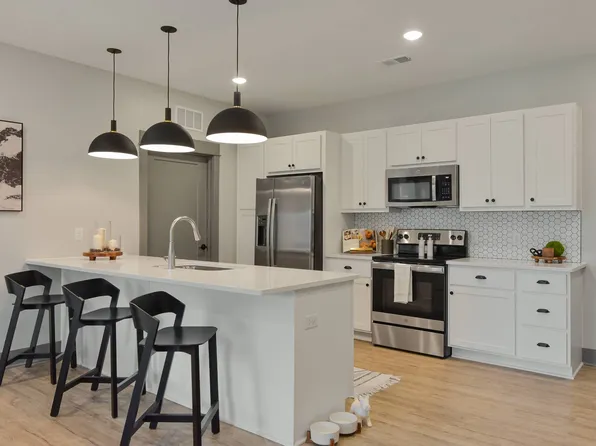 The Commons at Rivertown