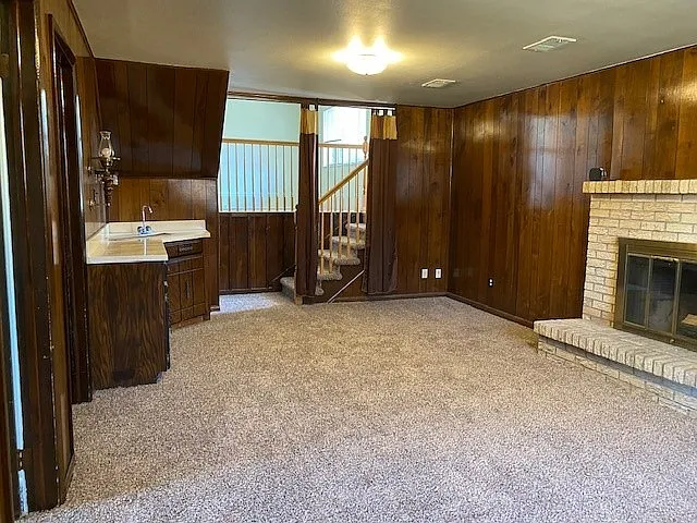 7427 S Fairfax Ct - - — Photo 2