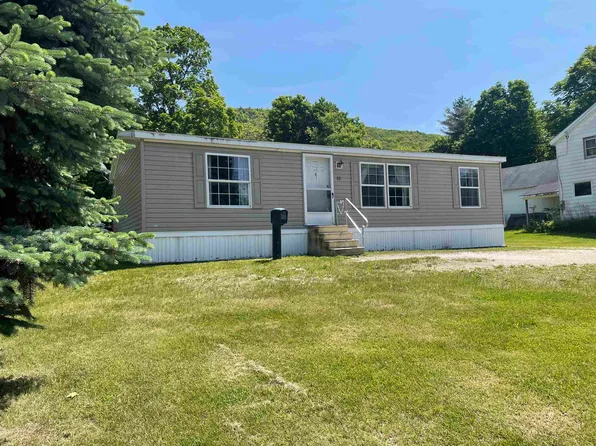 82 North Street, Bristol, VT 05443