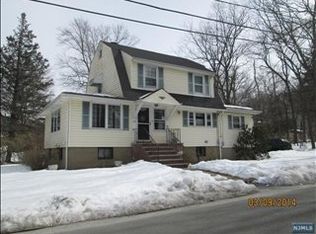 12 Maghee Rd, Wayne, NJ 07470