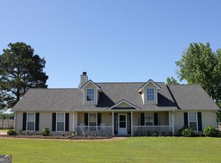 239 Ferguson Ave, Locust Grove, GA 30248