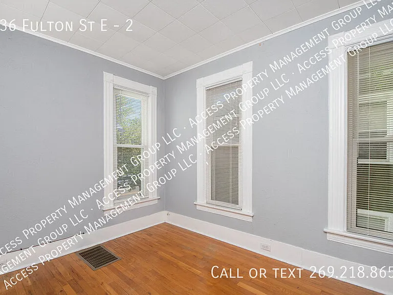 736 Fulton St E #2 — Photo 10