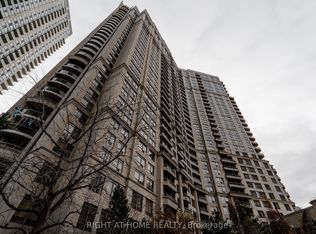 3880 Duke Of York Blvd #2116, Mississauga, ON L5B4M7
